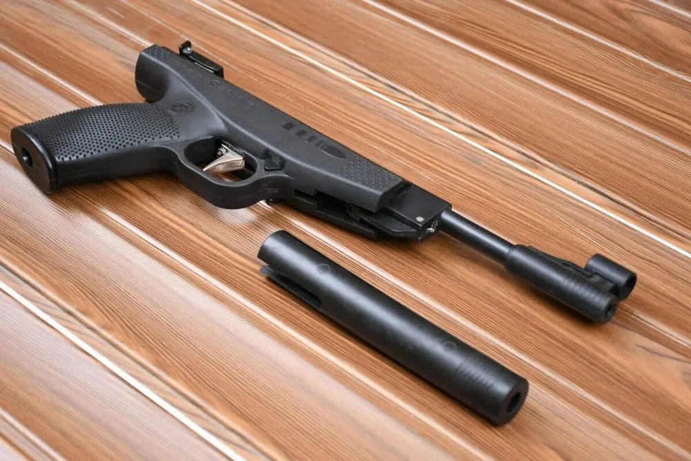 Camstar Leo air pistol